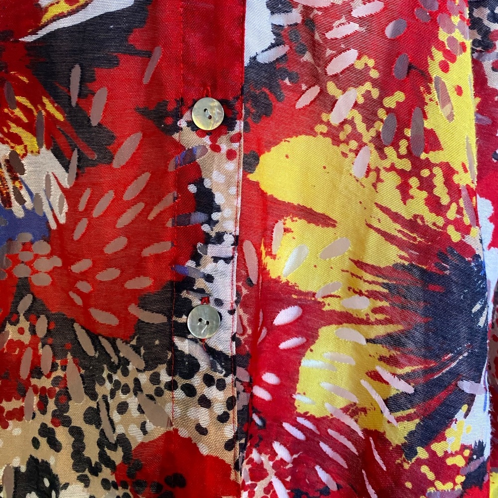 Blouse - Picture 2 of 8